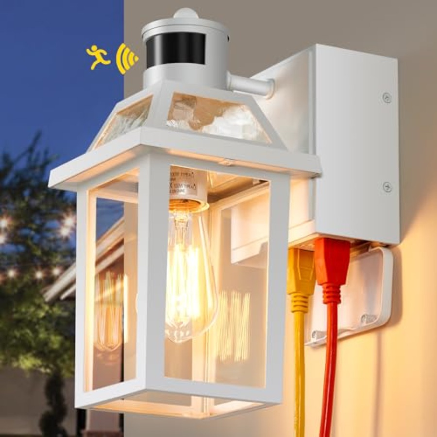 Outdoor Lighting No Outlet - GFCIコンセント付きポーチライト、夕暮れから夜明けまで点灯するモーションセンサー屋外用、3つの照明モード付き屋外照明器具、住宅用屋外照明器具F