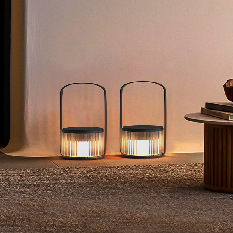 屋外充電式ポータブルアンビエントライトソーラー芝生ヴィラガー - Outdoor Lighting Waterproof のレビューと価格